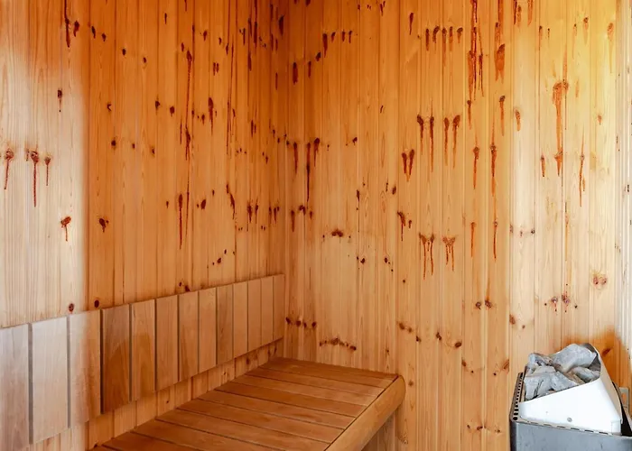 Thomine - 2-5km From The Sea By Interhome